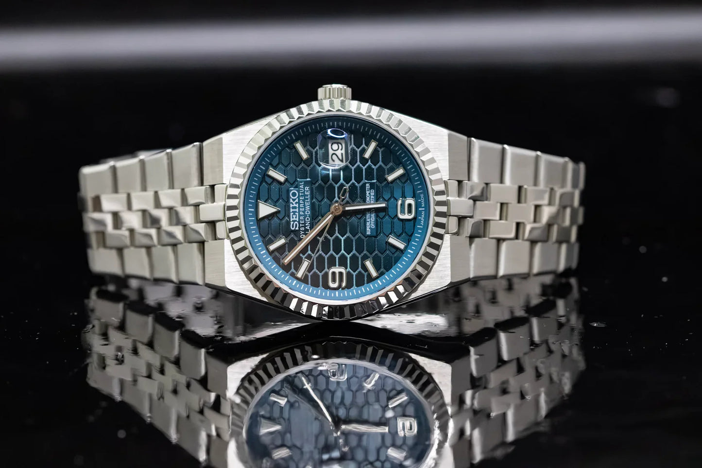 Seiko Land-Dweller Obsidian Blue Dial