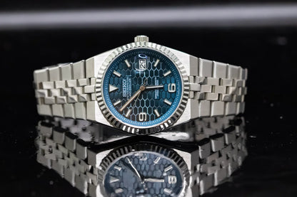 Seiko Land-Dweller Obsidian Blue Dial